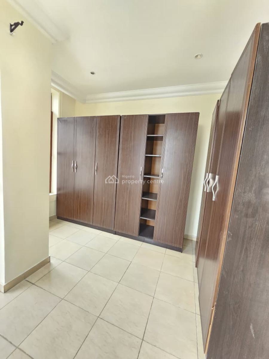 Elegantly Spacious 4 Bedroom Maisonette with Bq in a Secured Estate, Ikoyi, Lagos, Flat / Apartment for Rent