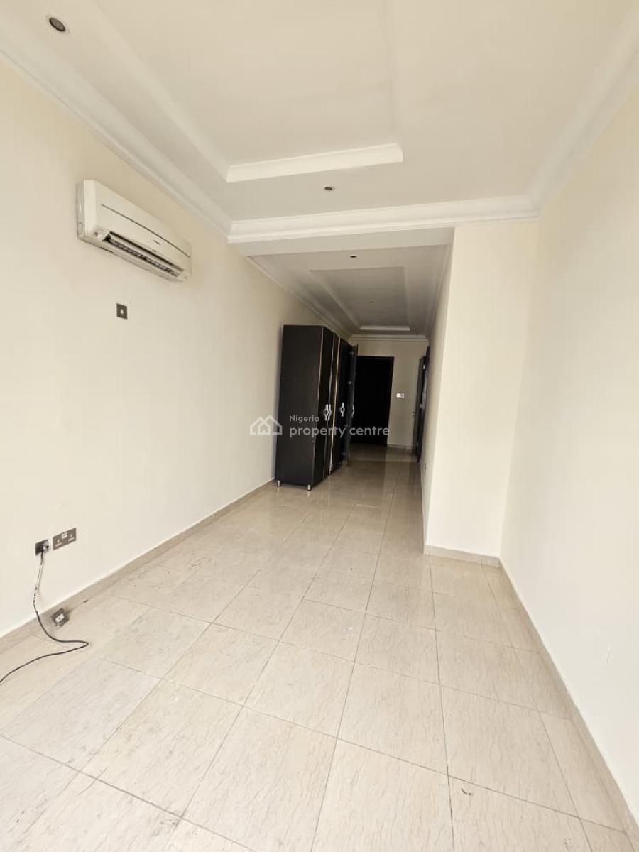 Elegantly Spacious 4 Bedroom Maisonette with Bq in a Secured Estate, Ikoyi, Lagos, Flat / Apartment for Rent