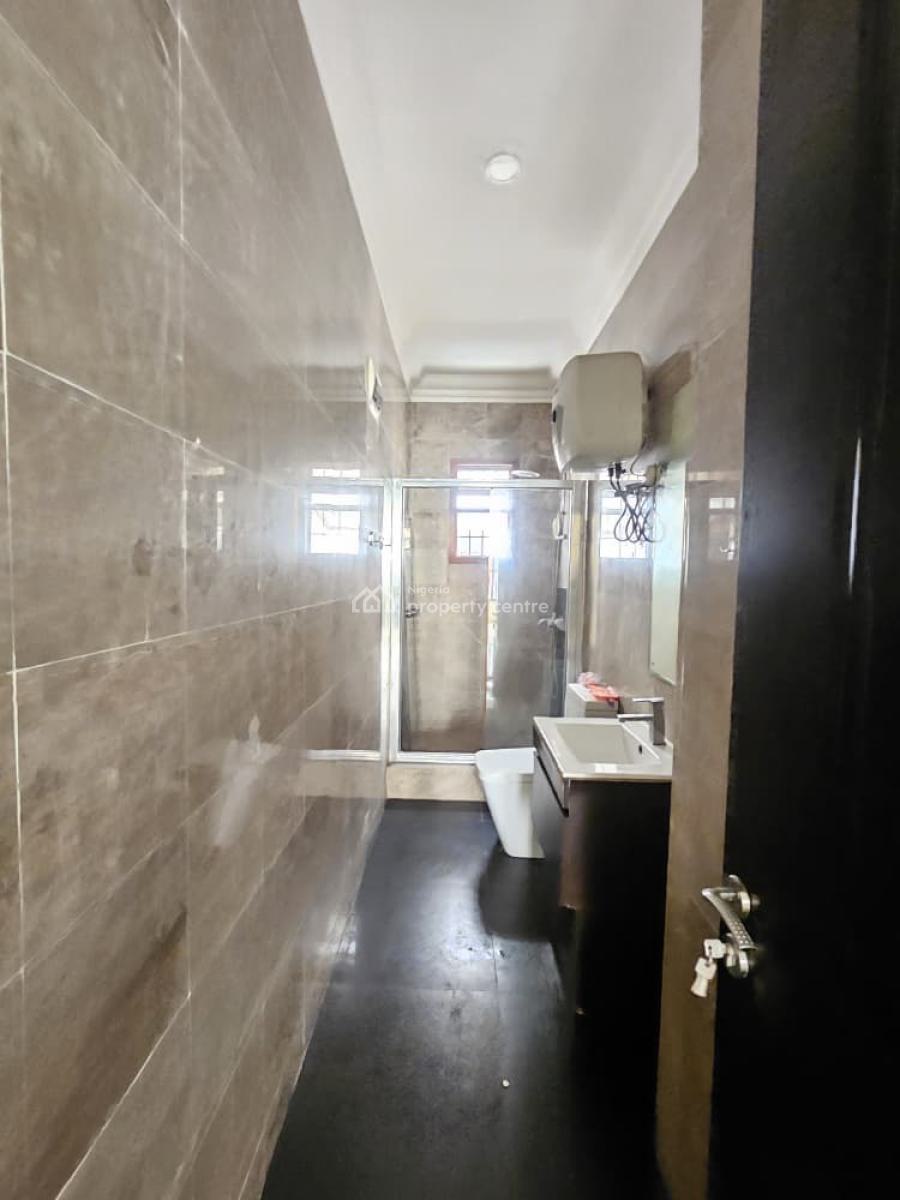 Elegantly Spacious 4 Bedroom Maisonette with Bq in a Secured Estate, Ikoyi, Lagos, Flat / Apartment for Rent