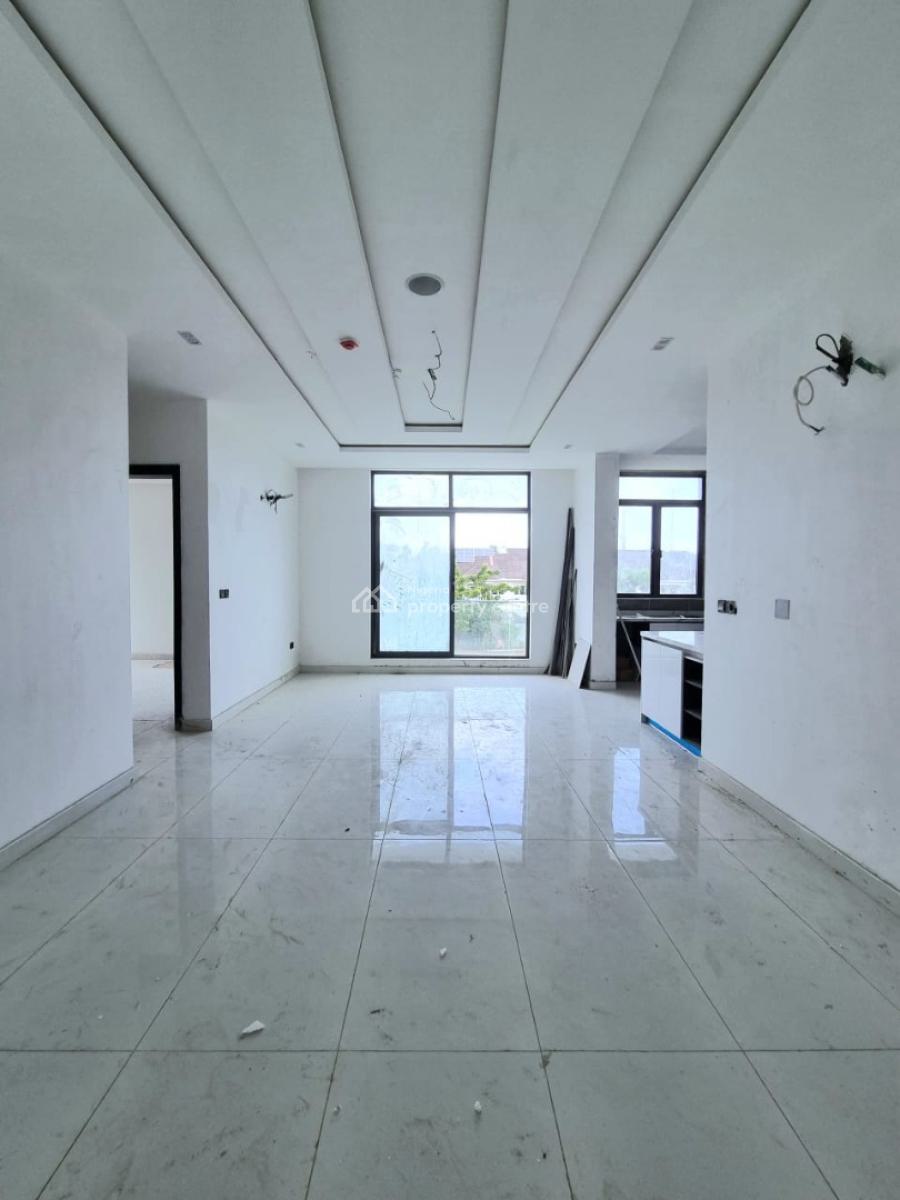 Newly Built 2 Bedroom Apartment, Lekki Phase 1, Lekki, Lagos, Flat / Apartment for Sale