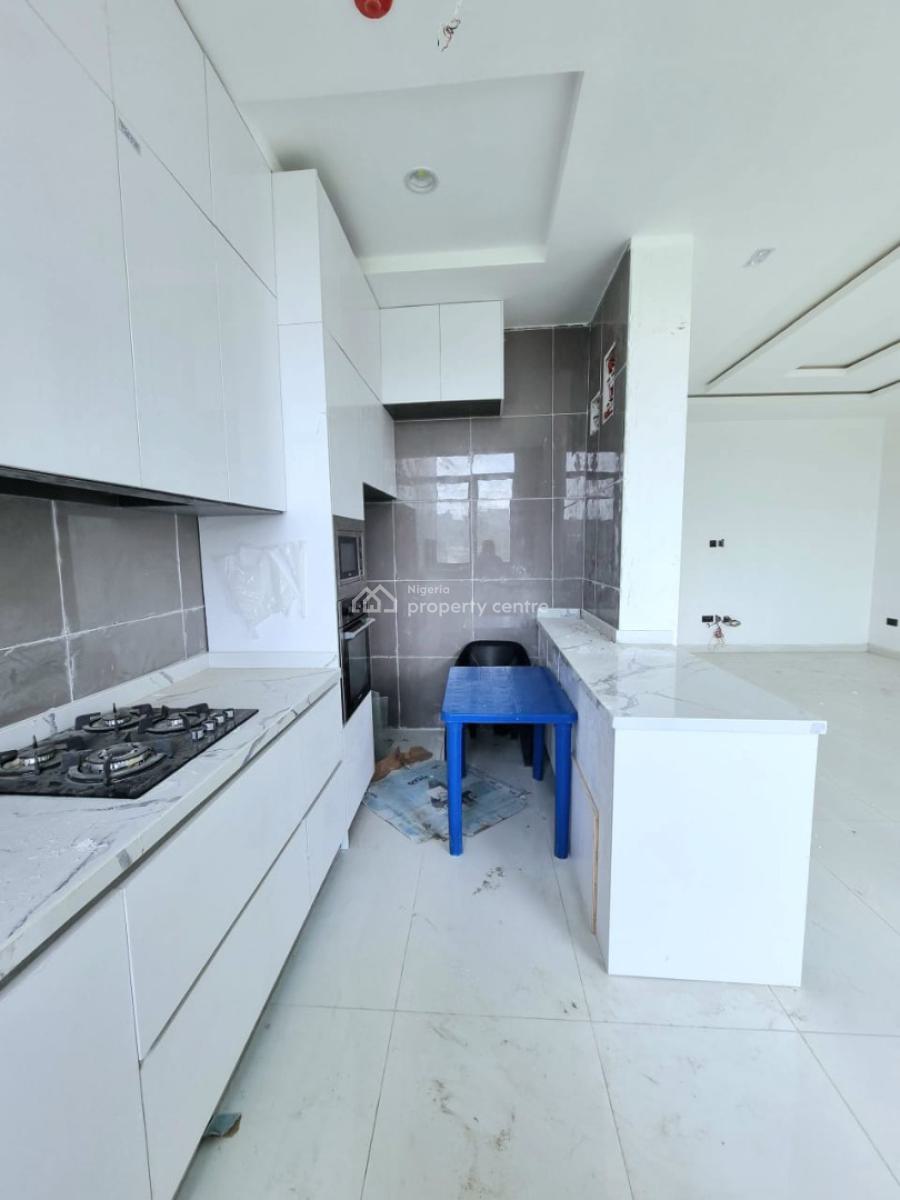 Newly Built 2 Bedroom Apartment, Lekki Phase 1, Lekki, Lagos, Flat / Apartment for Sale