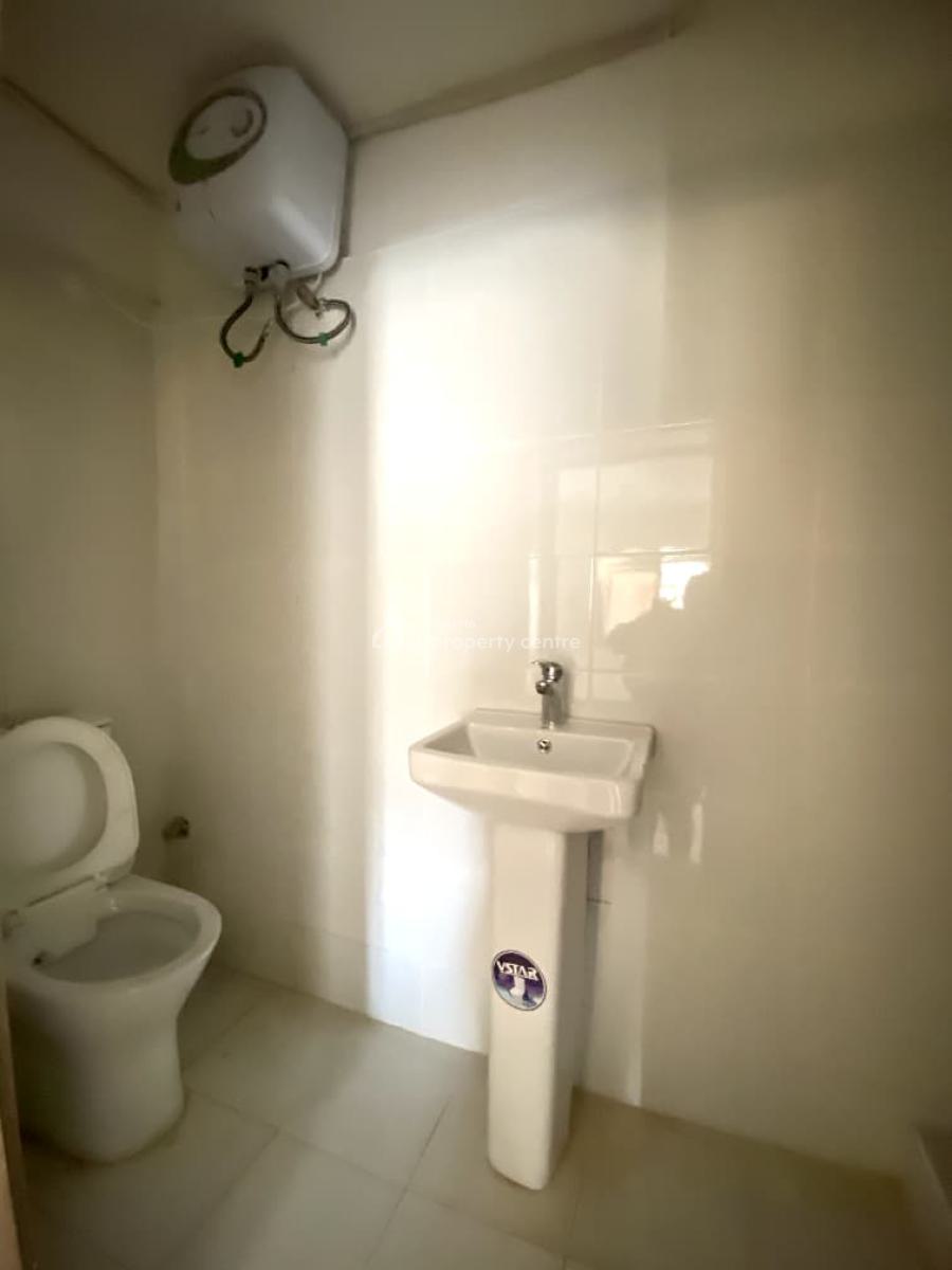 Newly Renovated Studio Apartment, Agungi, Lekki, Lagos, Flat / Apartment for Rent