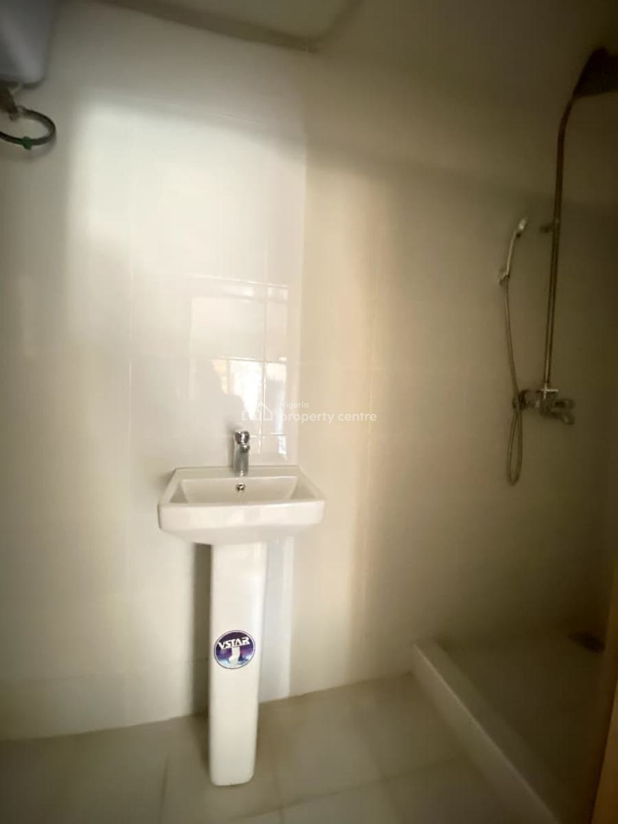 Newly Renovated Studio Apartment, Agungi, Lekki, Lagos, Flat / Apartment for Rent
