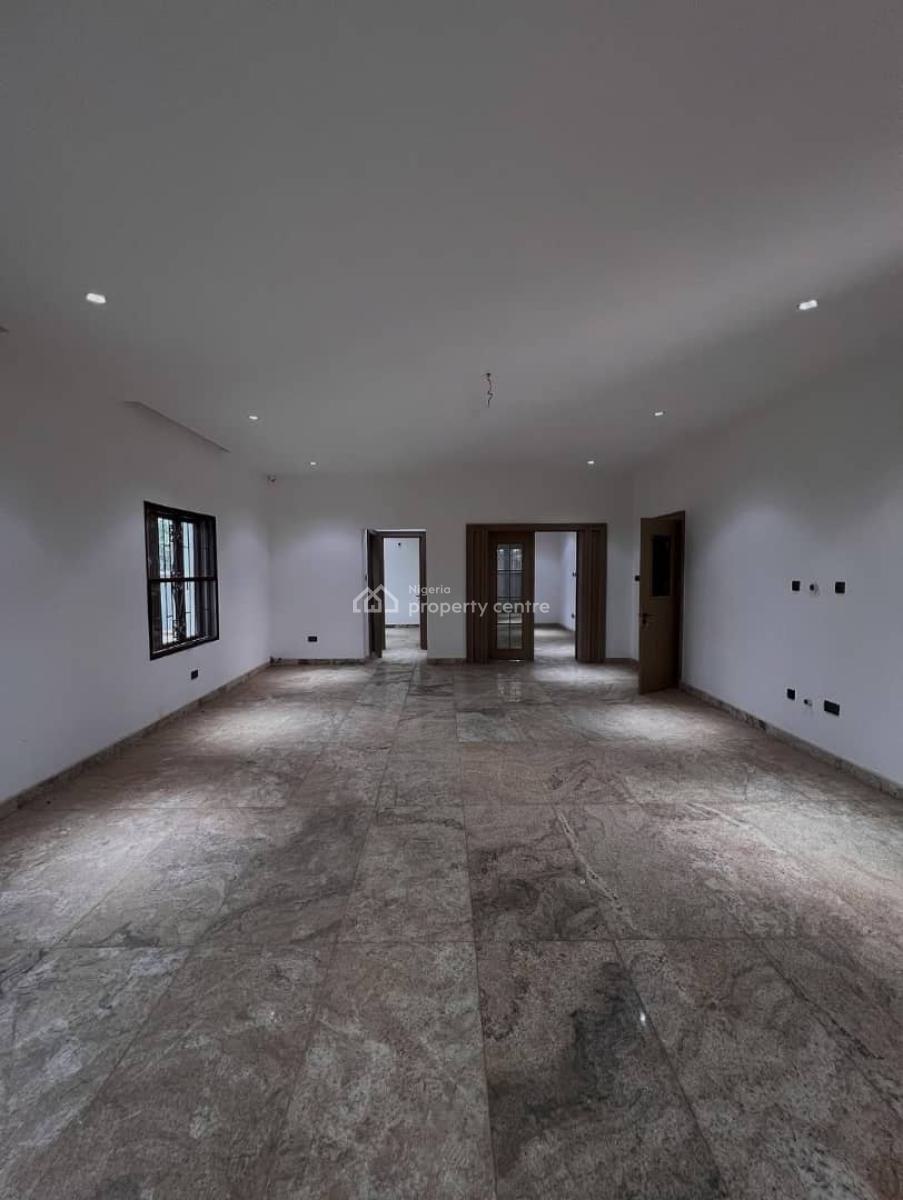 Very Spacious 5bedroom Detached Duplex with Bq Only 2 in D Compound, Jahi, Jahi, Abuja, Detached Duplex for Sale