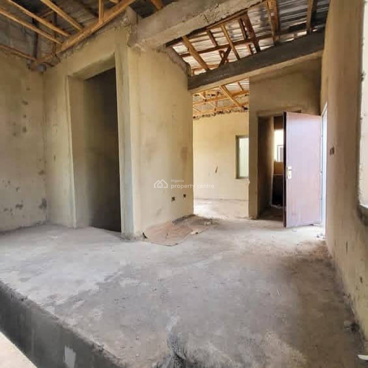 Newly Built Semi Detached Duplex with a Gated Compound, Guzape District, Abuja, Semi-detached Duplex for Sale