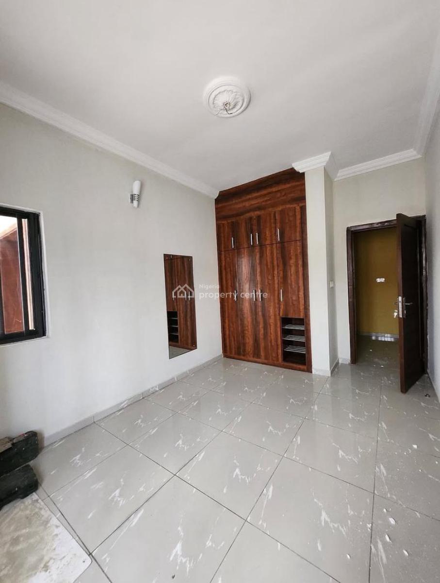 Luxury 3-bedroom Haven, Freedom Way, Lekki Phase 1, Lekki, Lagos, Flat / Apartment for Rent