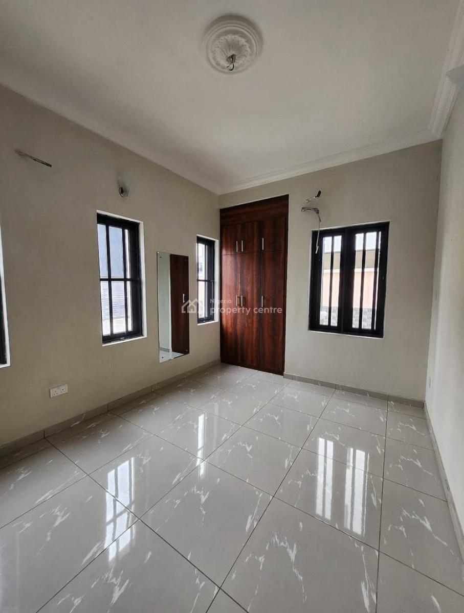 Luxury 3-bedroom Haven, Freedom Way, Lekki Phase 1, Lekki, Lagos, Flat / Apartment for Rent