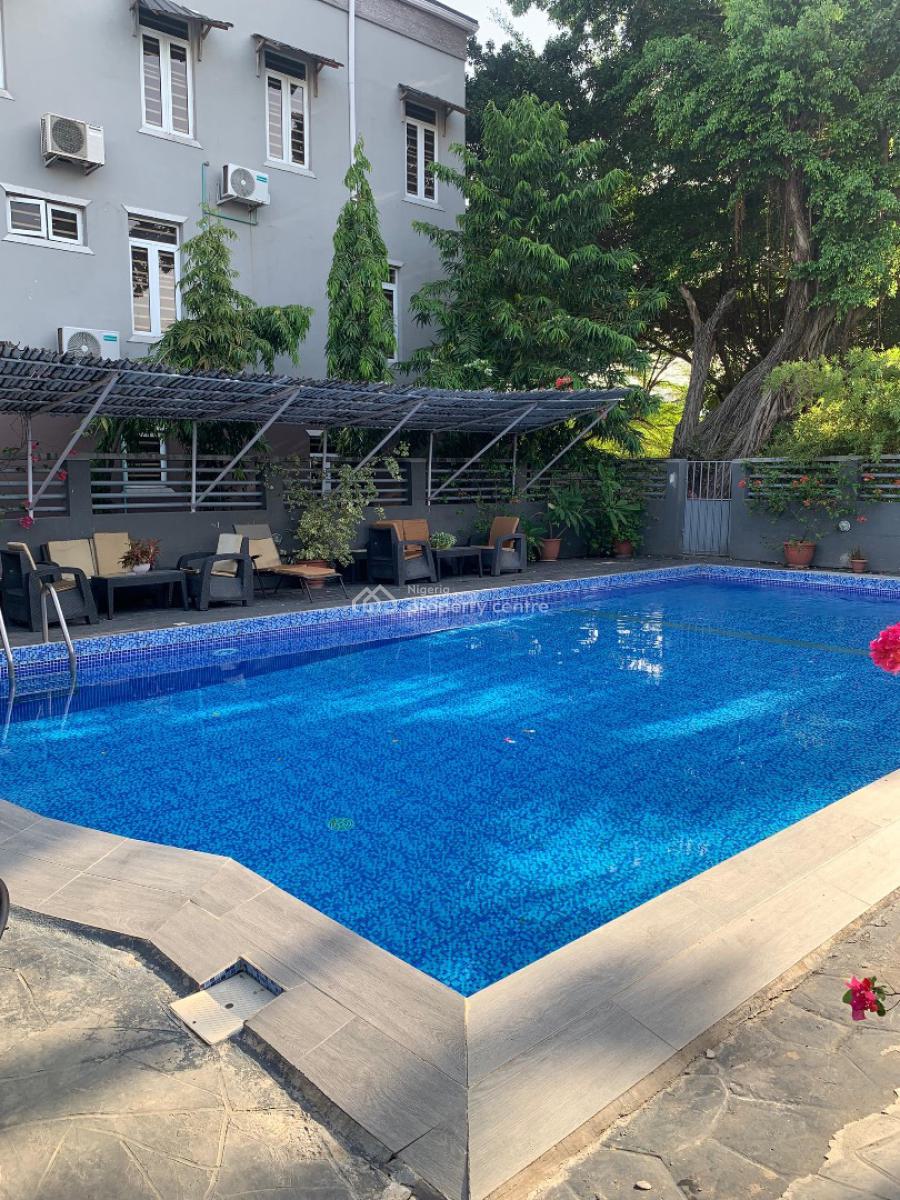 Well Maintained in High Brow Neighborhood with Pool, Gym and Greenies, Oniru, Victoria Island (vi), Lagos, Flat / Apartment for Rent