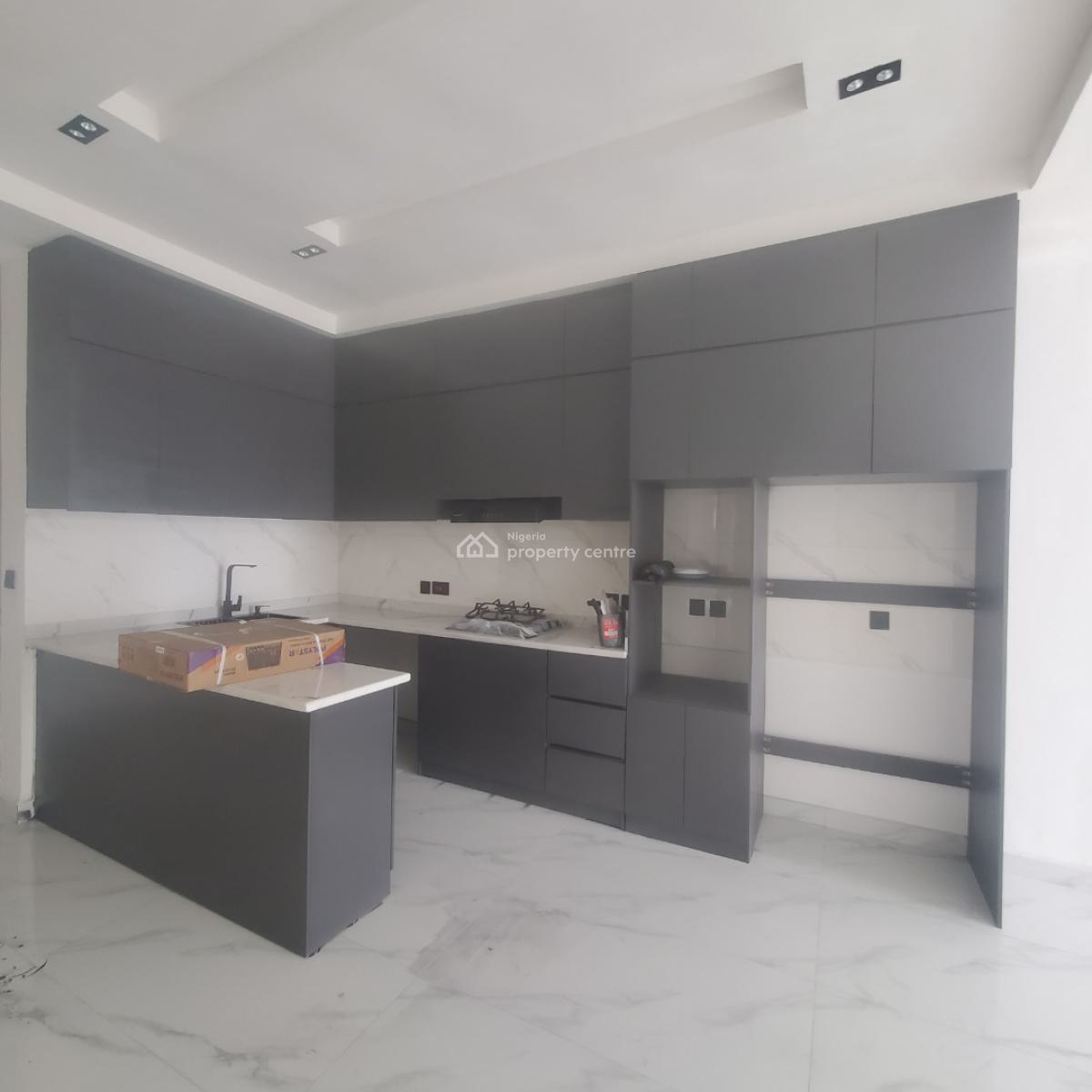 Lovely 2 Bedroom Serviced Apartment W/ Pool & Lift in a Secured Estate, Ikate, Lekki, Lagos, Flat / Apartment for Sale