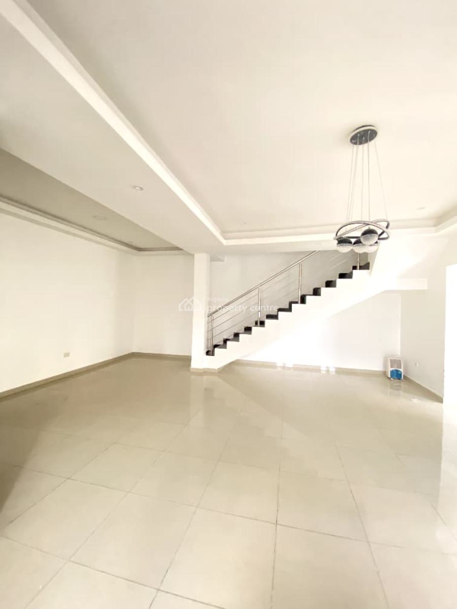 4 Bedroom Massionate  with Bq in a Secure Estate, Ikate, Lekki, Lagos, House for Sale