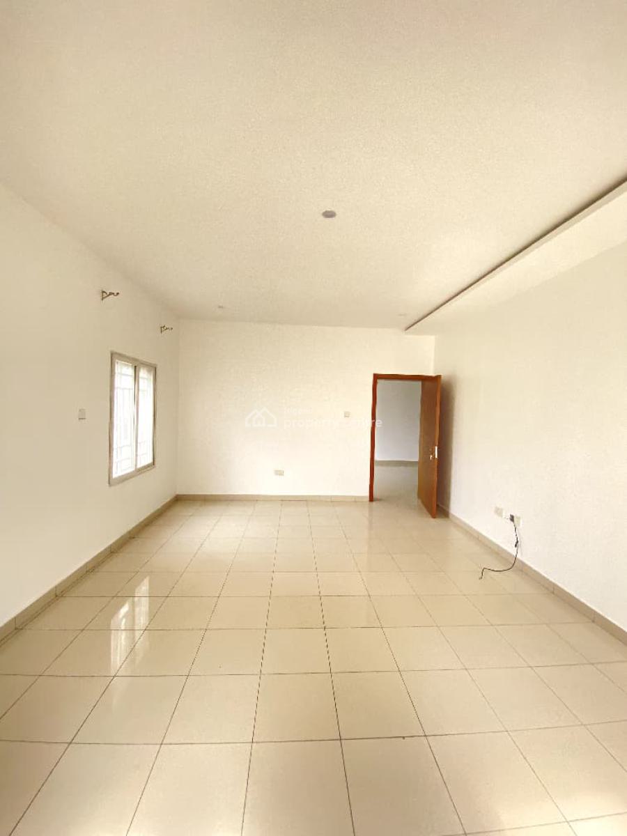 4 Bedroom Massionate  with Bq in a Secure Estate, Ikate, Lekki, Lagos, House for Sale