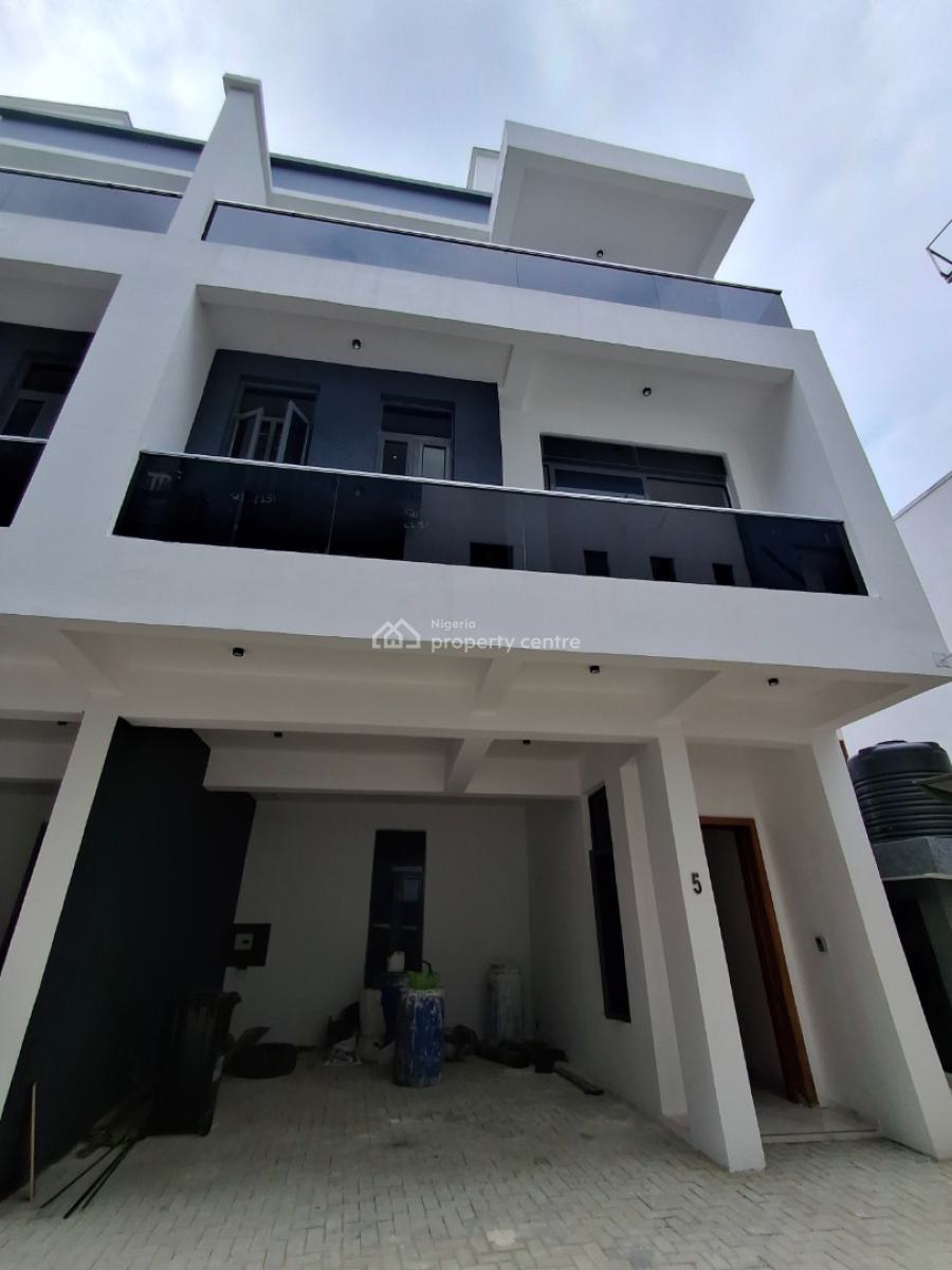 5bed, in a Well-secured Estate, Ologolo, Lekki, Lagos, Terraced Duplex for Sale