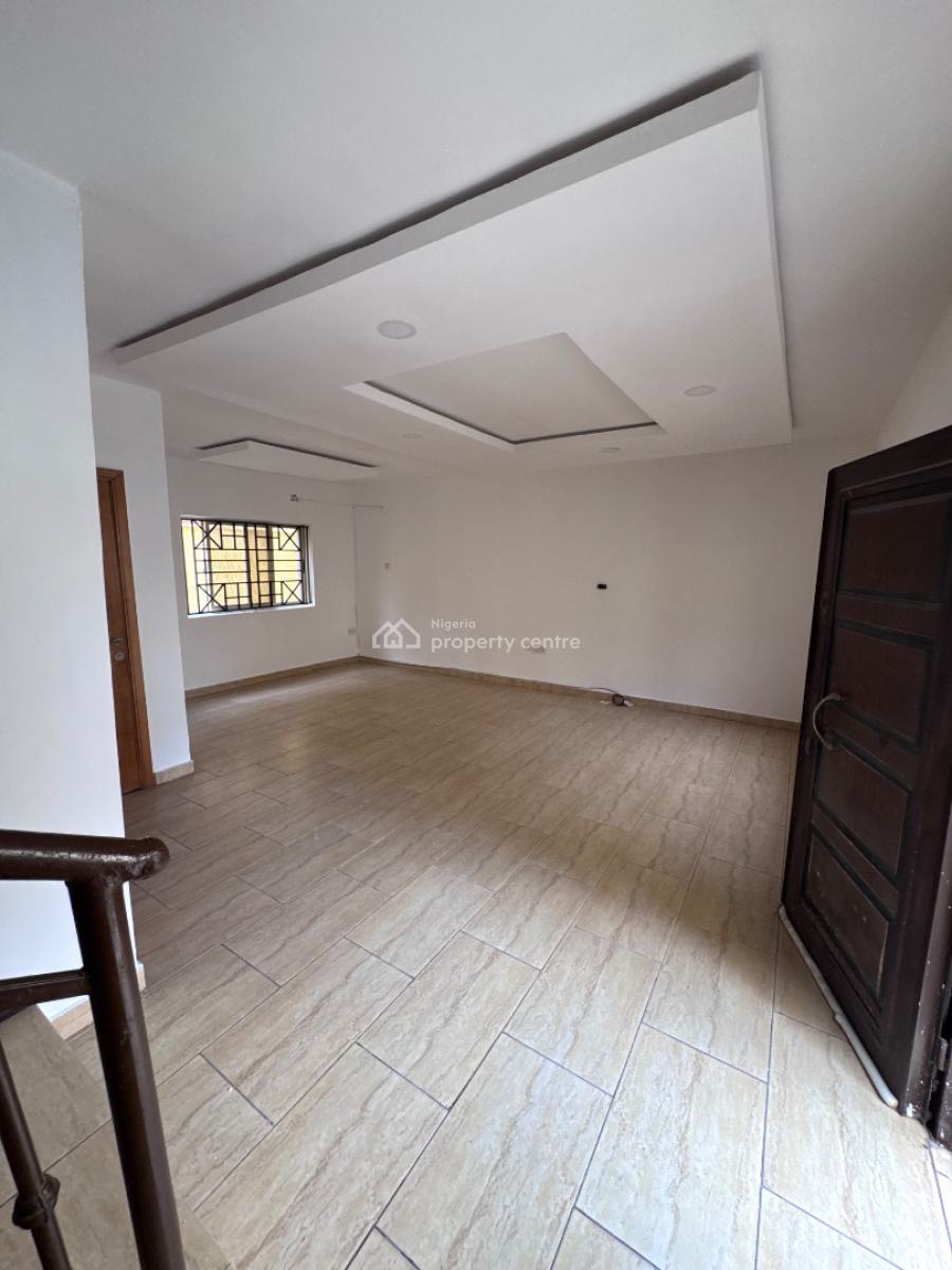 2 Bedroom Terrace, Lekki Phase 1, Lekki, Lagos, Flat / Apartment for Rent