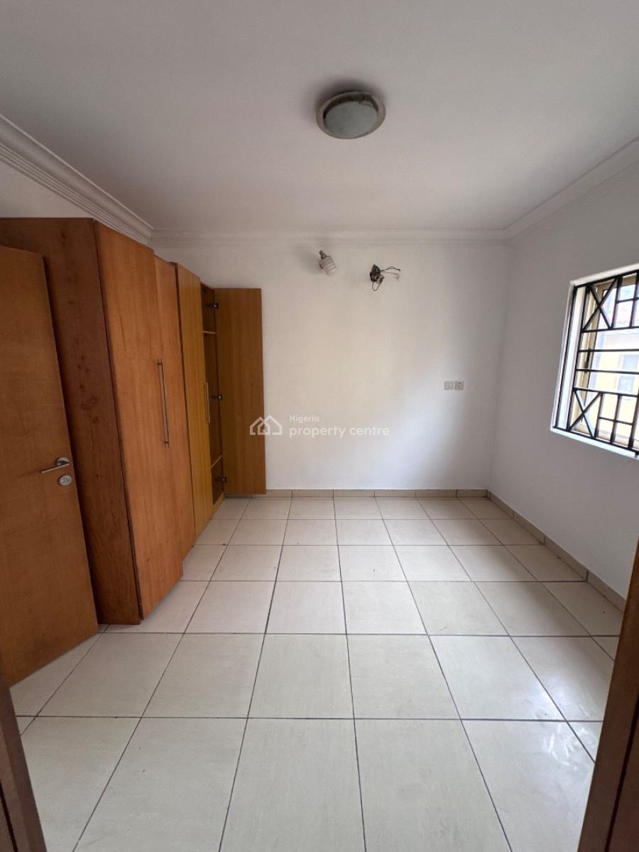 2 Bedroom Terrace, Lekki Phase 1, Lekki, Lagos, Flat / Apartment for Rent
