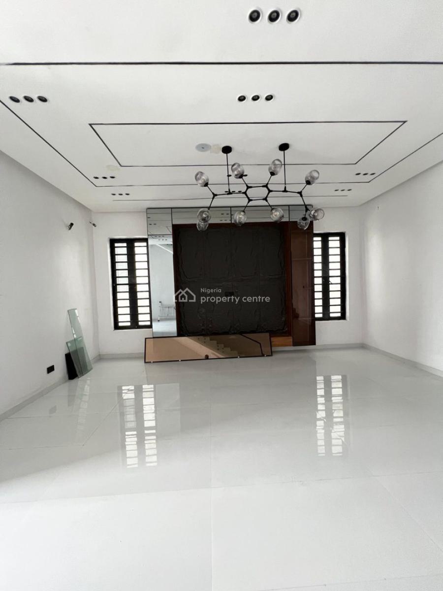 Luxurious 4 Bedrooms Semi-detached Duplex with Bq, Ajah, Lagos, Semi-detached Duplex for Sale
