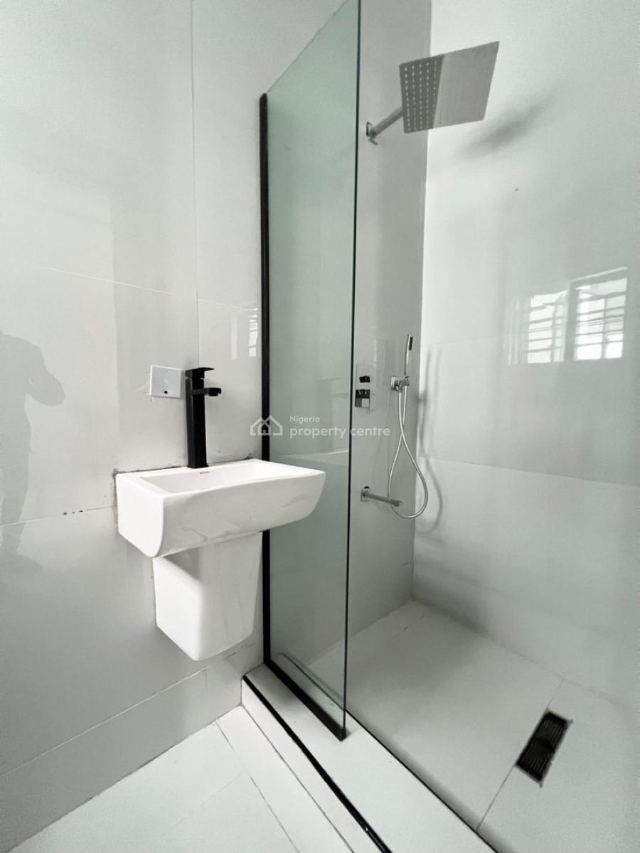 Luxurious 4 Bedrooms Semi-detached Duplex with Bq, Ajah, Lagos, Semi-detached Duplex for Sale