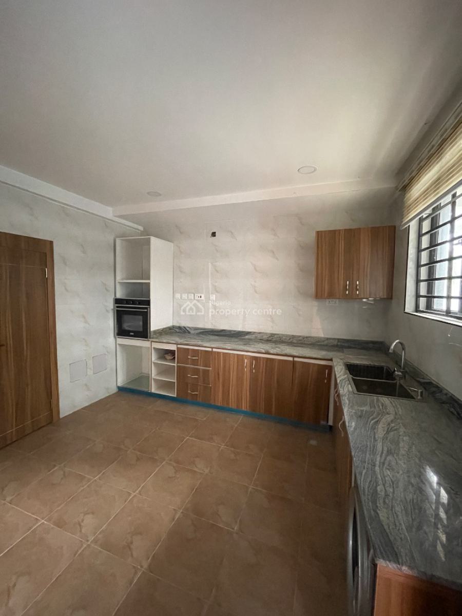 4 Bedroom Terrace with Bq in a Serene Environment, Ikate, Lekki, Lagos, Terraced Duplex for Sale