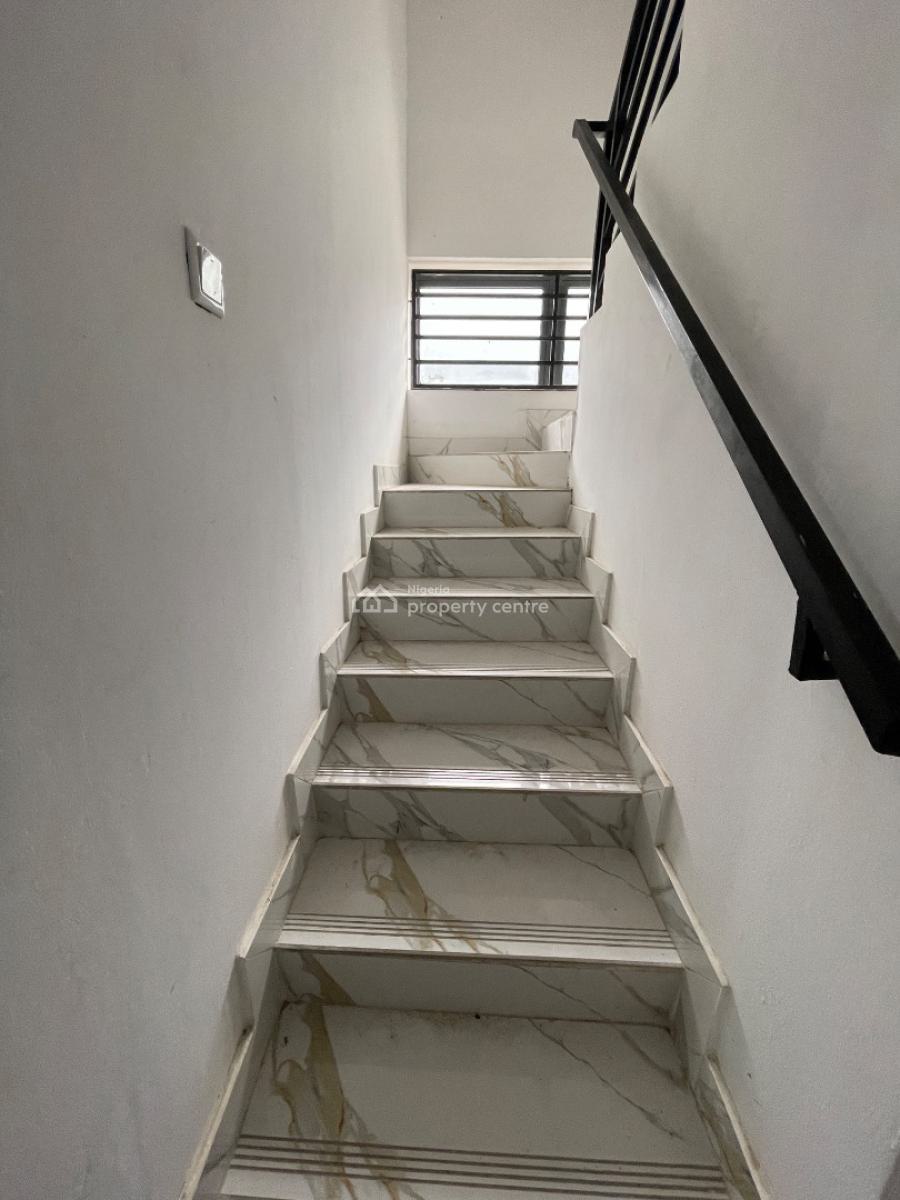 4 Bedroom Terrace with Bq in a Serene Environment, Ikate, Lekki, Lagos, Terraced Duplex for Sale