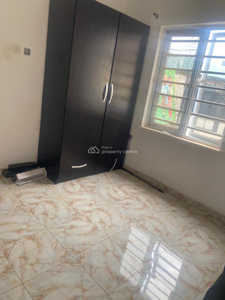 2 Bedroom Flat in a Mini Estate, 4 People in The Compound, Downstairs, Olowora, Magodo, Lagos, Flat / Apartment for Rent