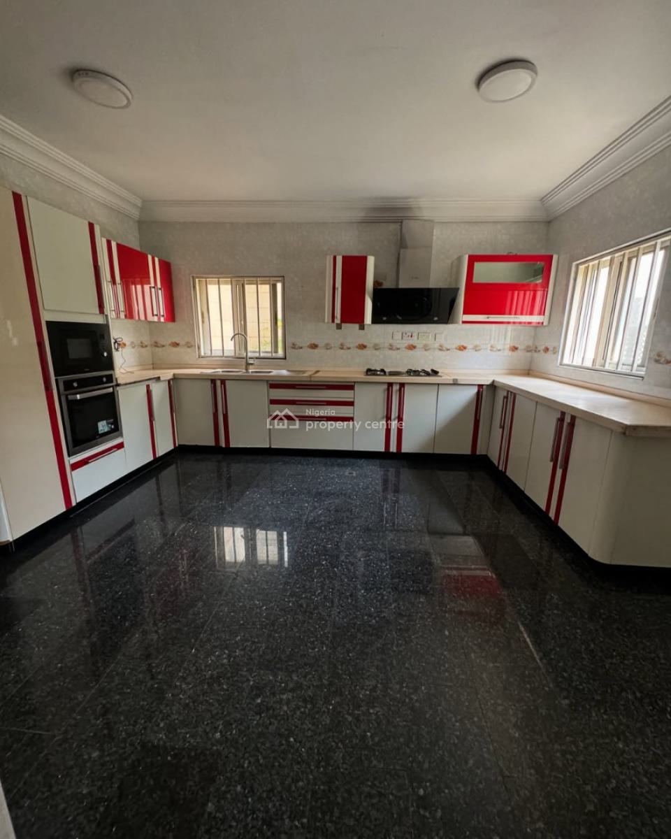 3bedroom Townhouse, High Brow Estate, Maitama District, Abuja, Flat / Apartment for Rent
