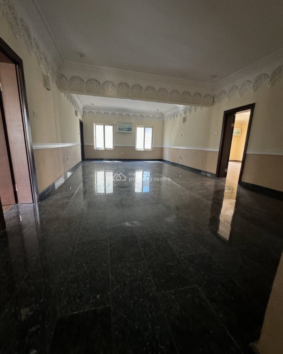 3bedroom Townhouse, High Brow Estate, Maitama District, Abuja, Flat / Apartment for Rent