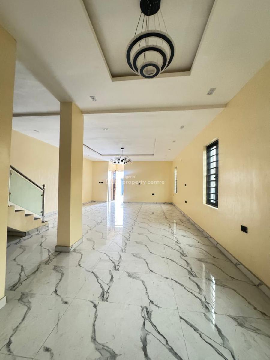 5-bedroom Semi-detached Duplex with Bq, Lekki Phase 1, Lekki, Lagos, Semi-detached Duplex for Sale