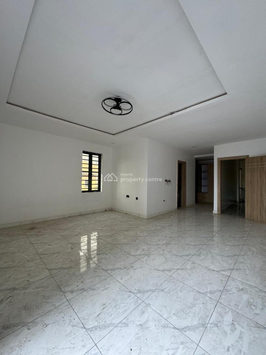 5-bedroom Semi-detached Duplex with Bq, Lekki Phase 1, Lekki, Lagos, Semi-detached Duplex for Sale