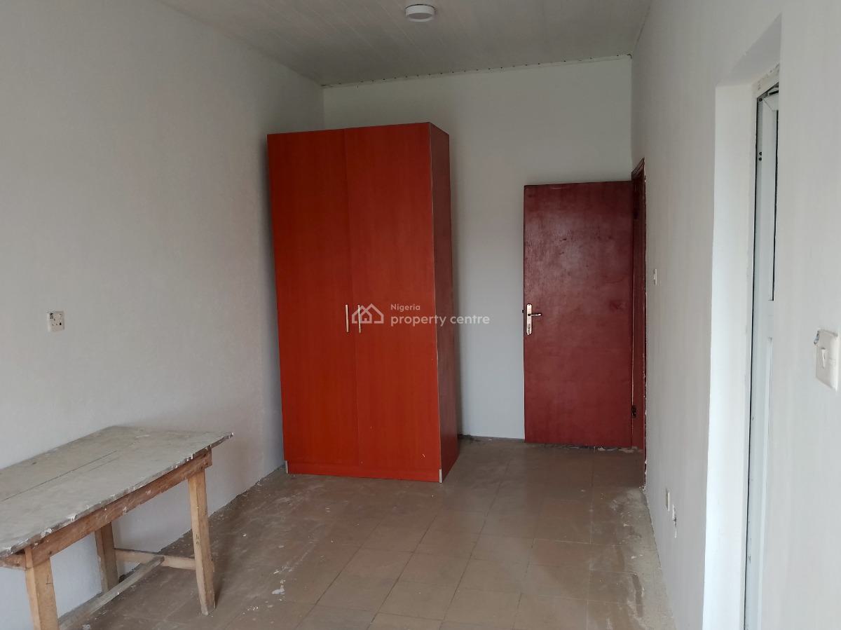 a Room Shared Apartment, Sangotedo, Anamco Bustop, Sangotedo, Ajah, Lagos, Self Contain (single Rooms) for Rent