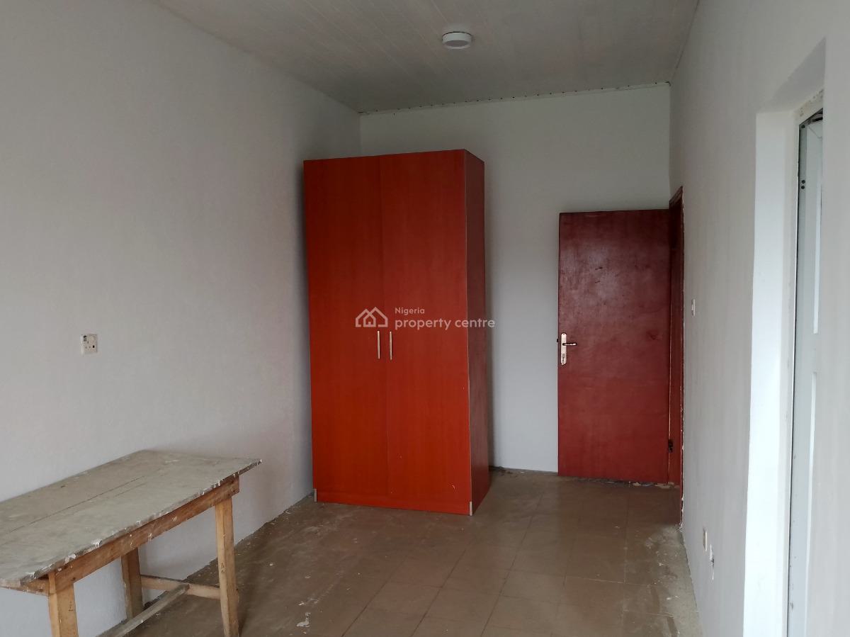 a Room Shared Apartment, Sangotedo, Anamco Bustop, Sangotedo, Ajah, Lagos, Self Contain (single Rooms) for Rent