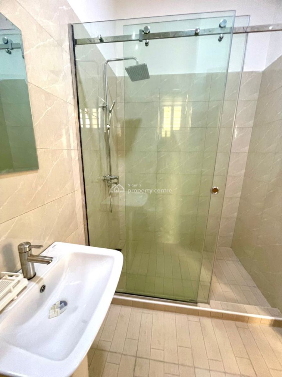 Opulent 2 Bedroom Maisonette, Abraham Adesanya, Ajah, Lagos, Flat / Apartment for Sale