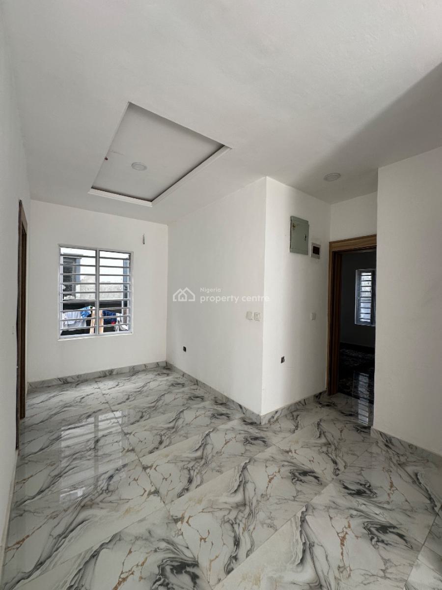 2 Bedroom Apartment, Mobil Road, Ikota, Lekki, Lagos, Flat / Apartment for Rent