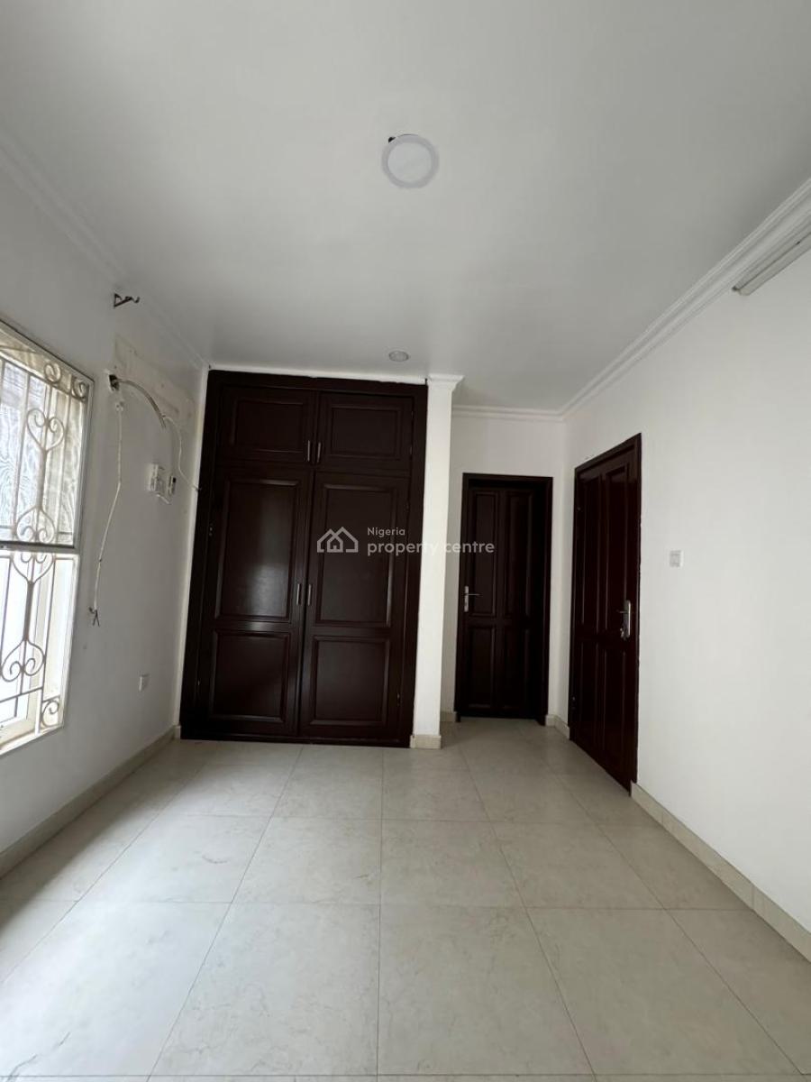 3-bedroom Apartment with Bq, Lekki Phase 1, Lekki, Lagos, Flat / Apartment for Rent