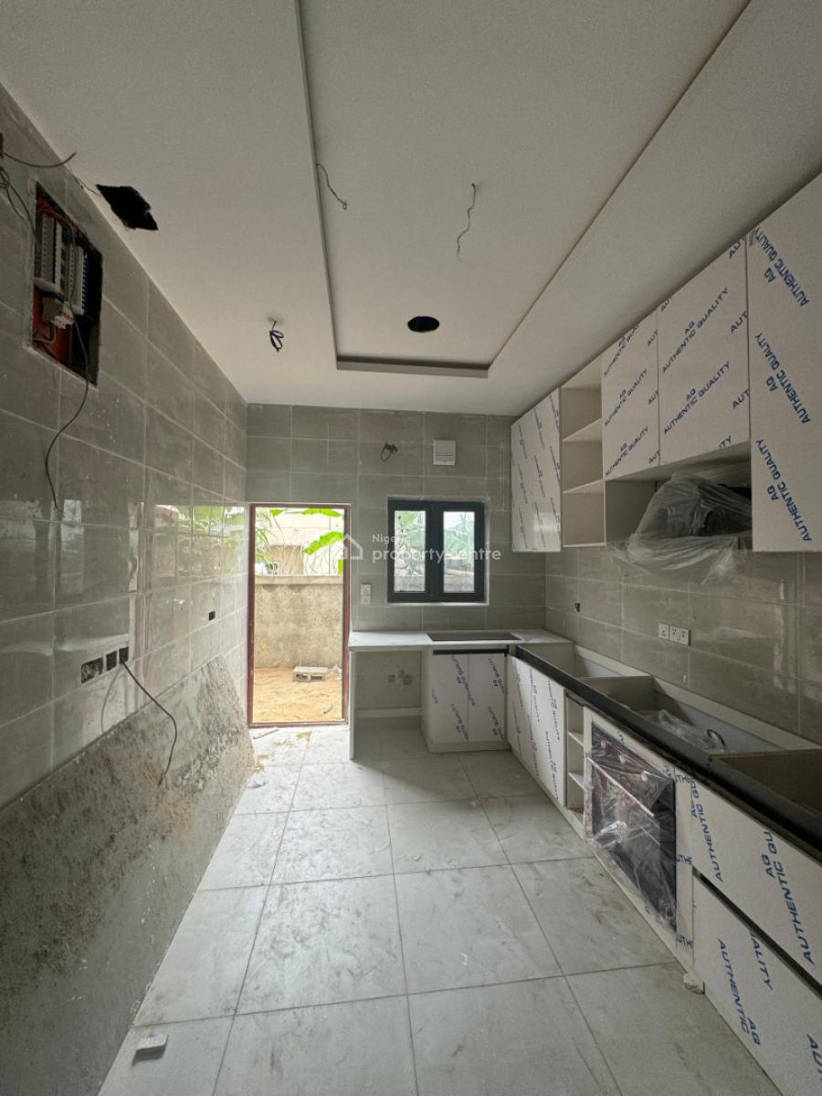 4-bedroom Terrace+swimming Pool in Oniru, Oniru, Victoria Island (vi), Lagos, House for Rent