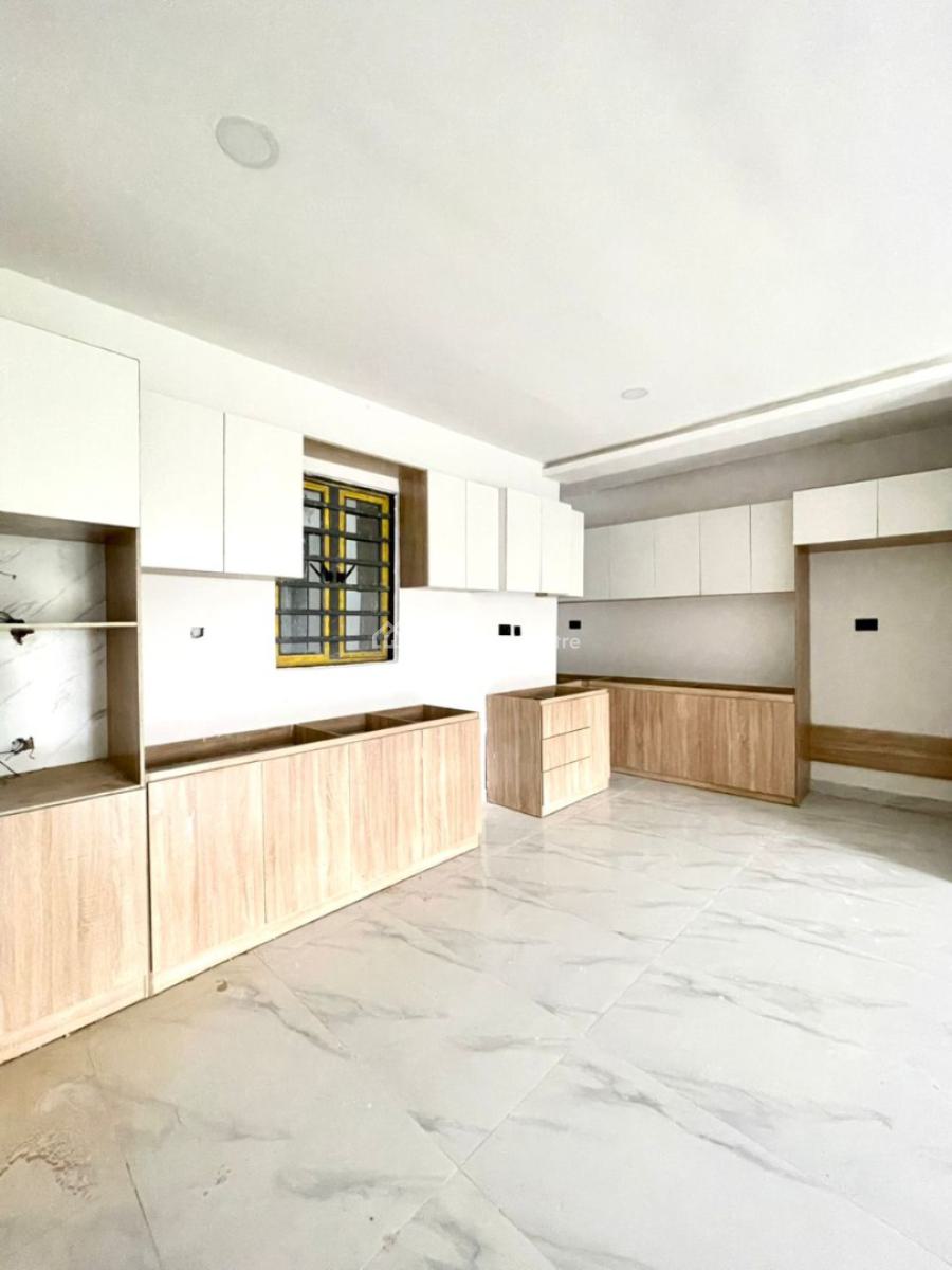 Newly Built 3 Bedroom Apartment with Bq in a Secured Estate, Ikate, Lekki, Lagos, Flat / Apartment for Sale