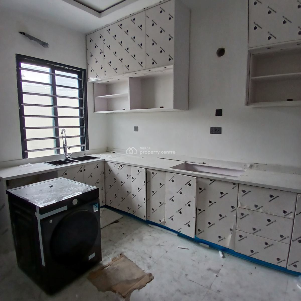 Stunning 5 Bedroom Terrace Duplex with Gym, Pool, Bq, Very Good Deal in The Heart of, Ikate, Lekki, Lagos, Terraced Duplex for Sale