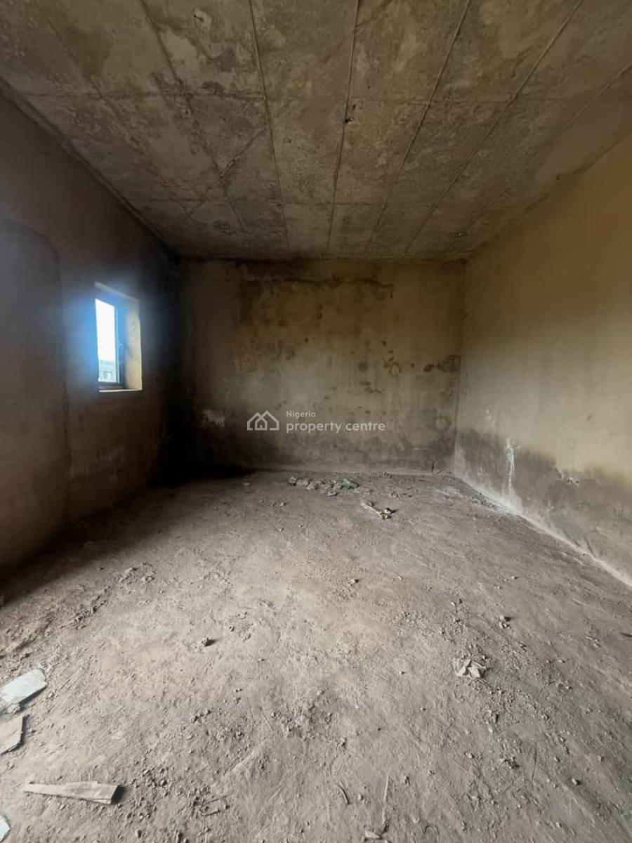 Spacious Semi Finished 3bedroom Flat, Jahi, Abuja, Flat / Apartment for Sale