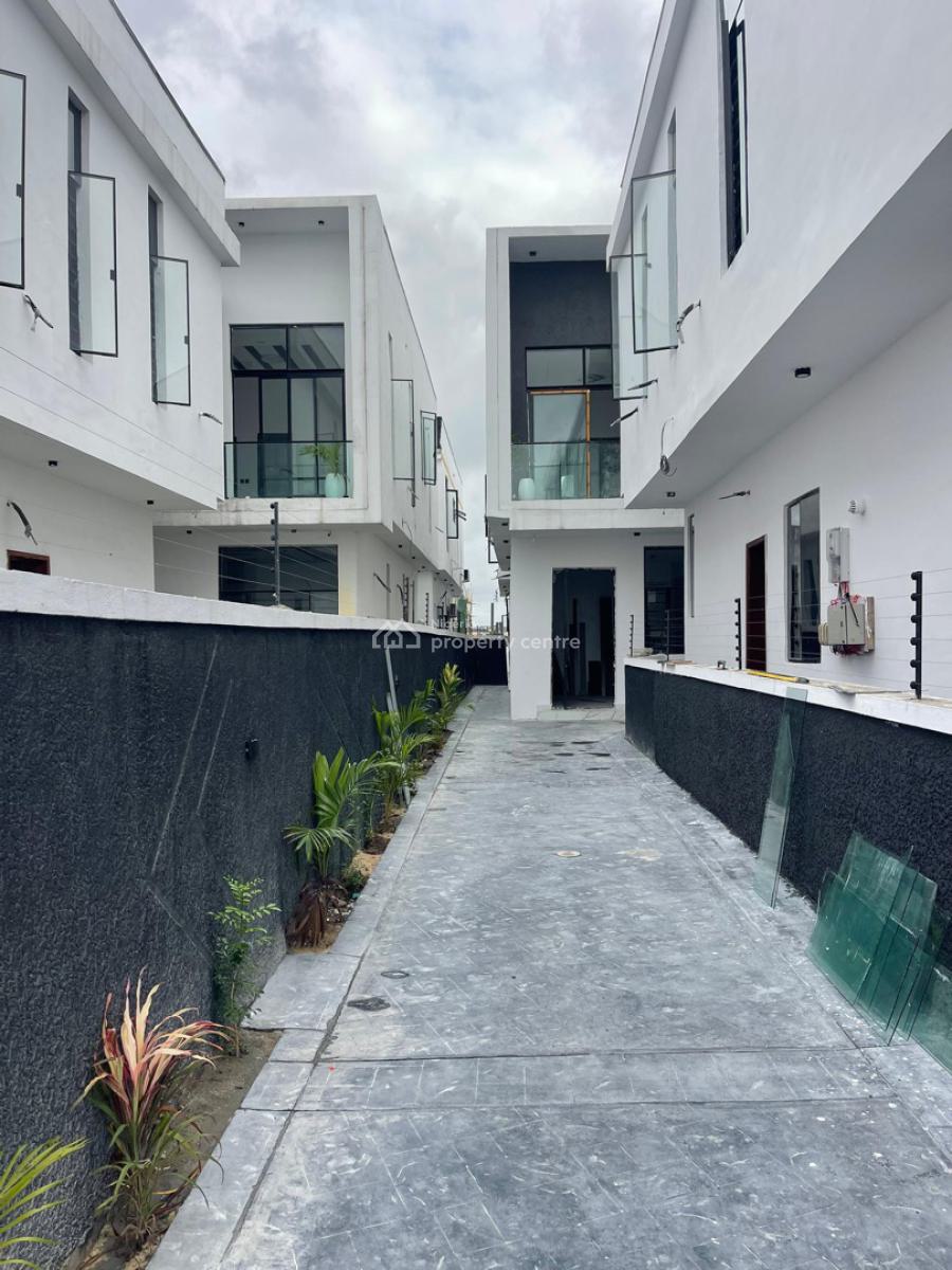 4bedroom Semi Detached Duplex, Ikota, Lekki, Lagos, Semi-detached Duplex for Sale