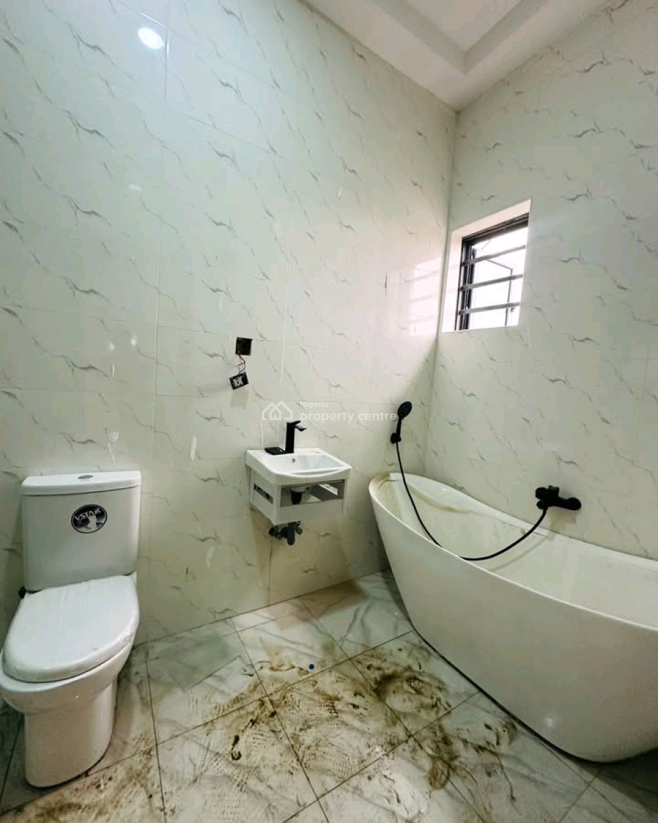 4bedroom in Ikeja, Ikeja, Lagos, House for Sale