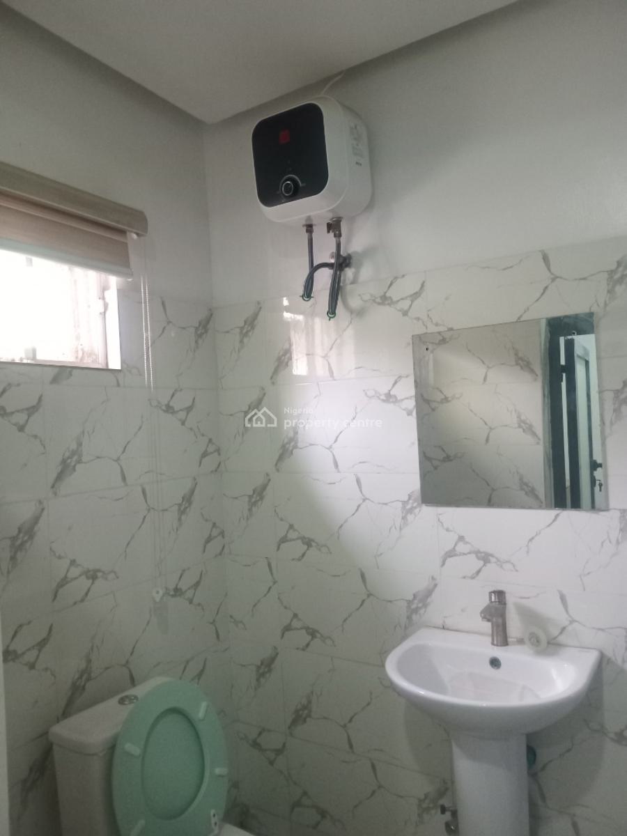 a Standard Fully Furnished Self Contained with Studio Kitchen and Sepa, Paradise 3 Estate Chevron Drive, Lekki, Lagos, Self Contain (single Rooms) for Rent