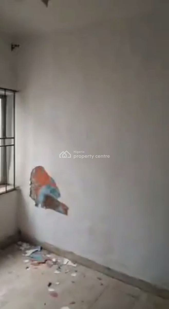 Self-contained (under Renovation), Via Cement Bus Stop (lagos - Agege Motor Road), Mangoro, Ikeja, Lagos, Self Contain (single Rooms) for Rent