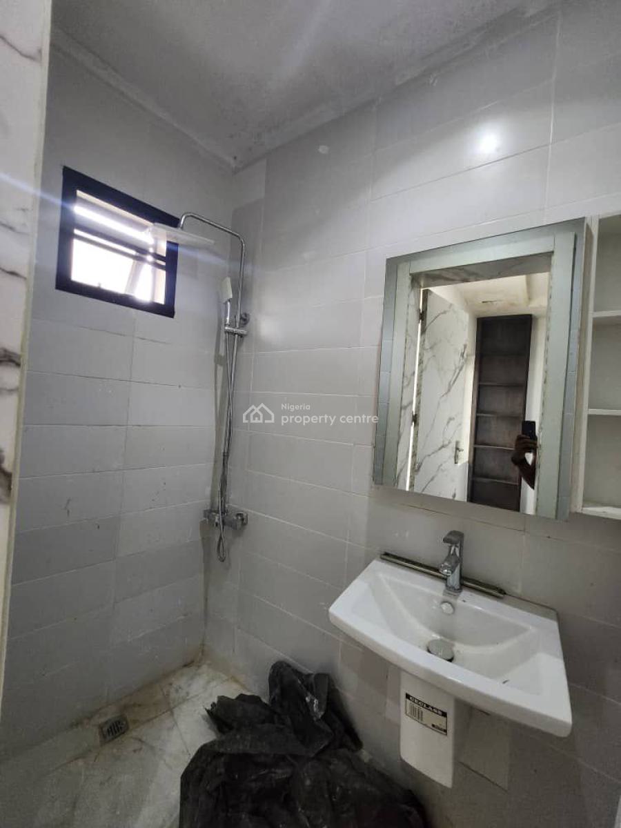Well Finished 2 Bedroom Apartment with Good Road Network, Oniru, Victoria Island (vi), Lagos, Flat / Apartment for Sale