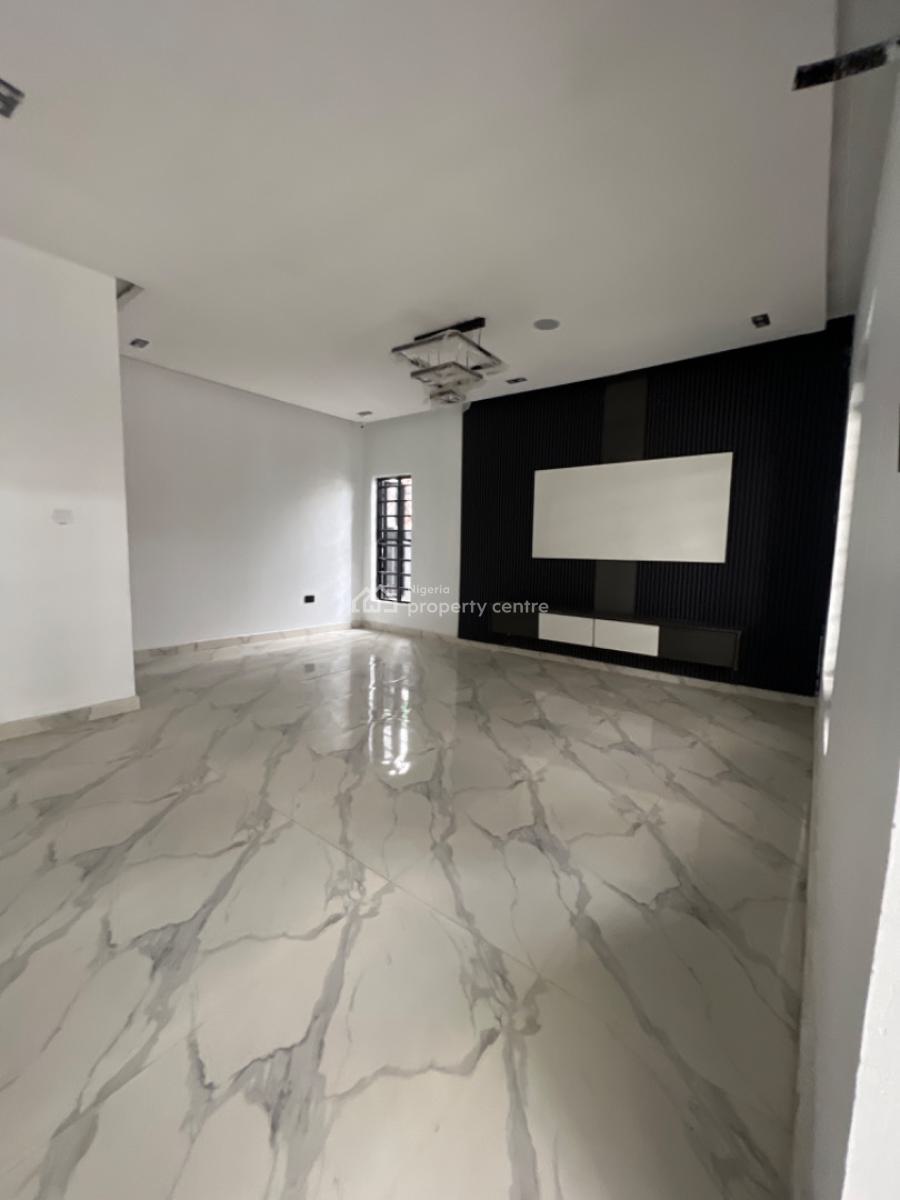 4 Bedroom Terrace, Close to Mega Chicken, Ikota, Lekki, Lagos, Terraced Duplex for Sale
