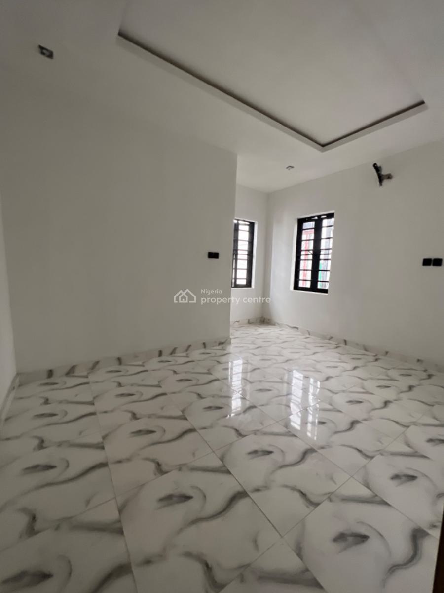 4 Bedroom Terrace, Close to Mega Chicken, Ikota, Lekki, Lagos, Terraced Duplex for Sale