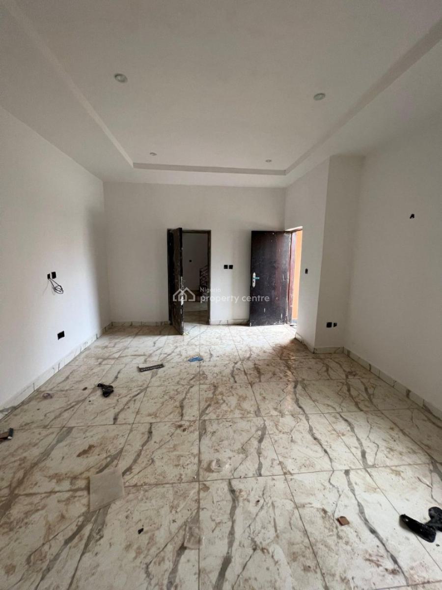 Elegantly Finished 4 Bedroom Terrace Duplex, Behind Mobil Filling Station, Gaduwa, Abuja, Terraced Duplex for Sale