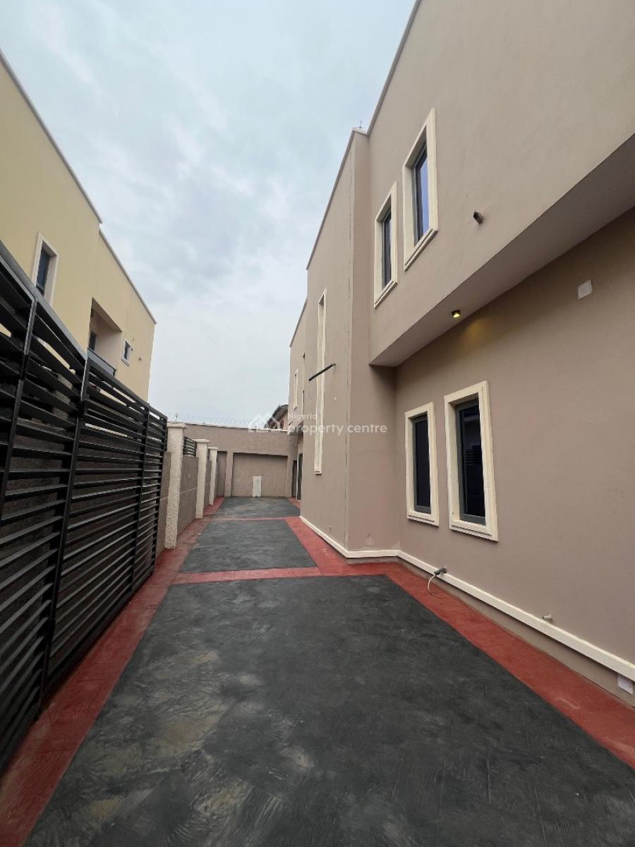 Exquisitely Built 3 Bedroom Fully Detached Duplex, Gra Phase 1, Magodo, Lagos, Detached Duplex for Sale