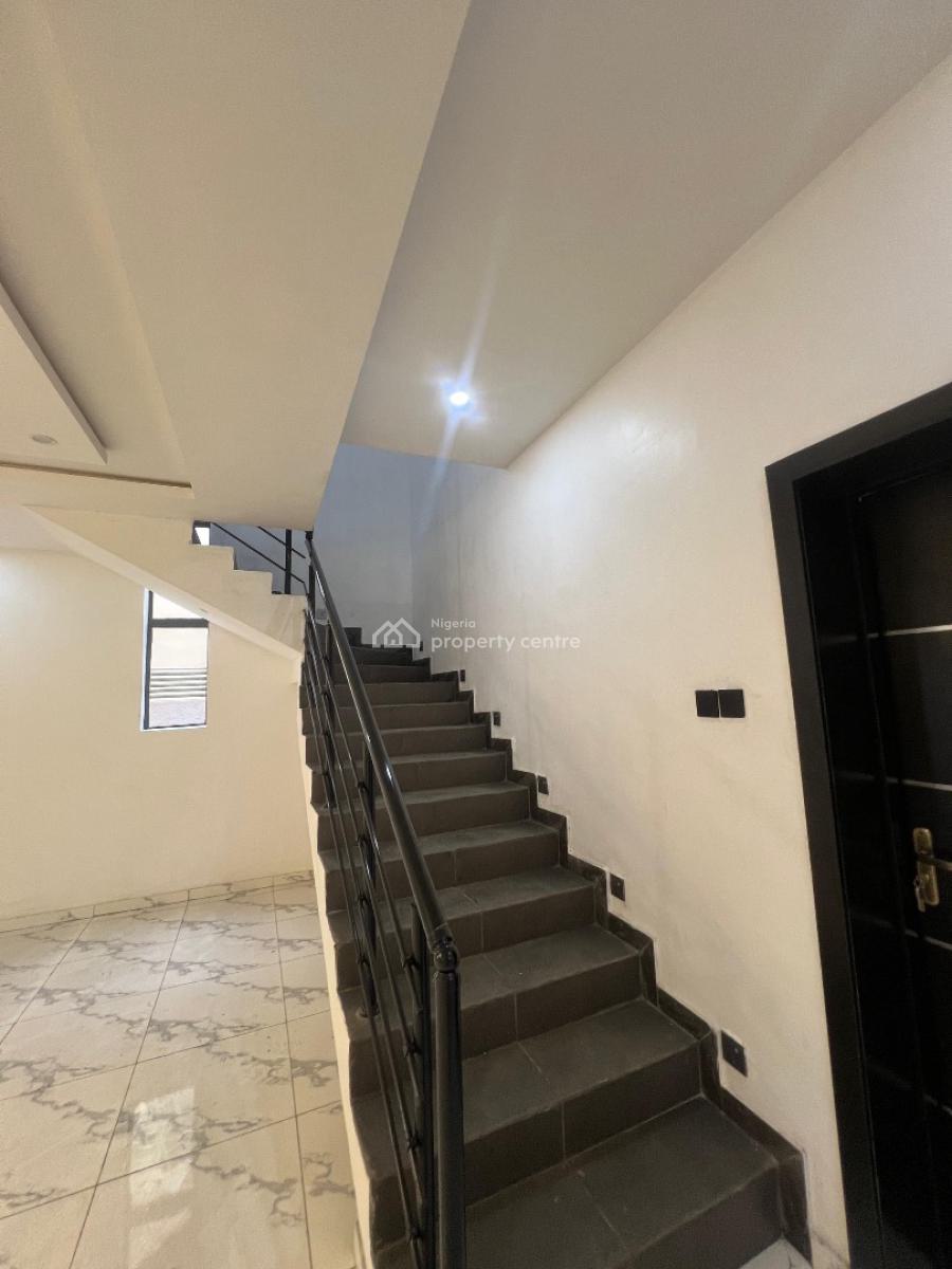 Exquisitely Built 3 Bedroom Fully Detached Duplex, Gra Phase 1, Magodo, Lagos, Detached Duplex for Sale