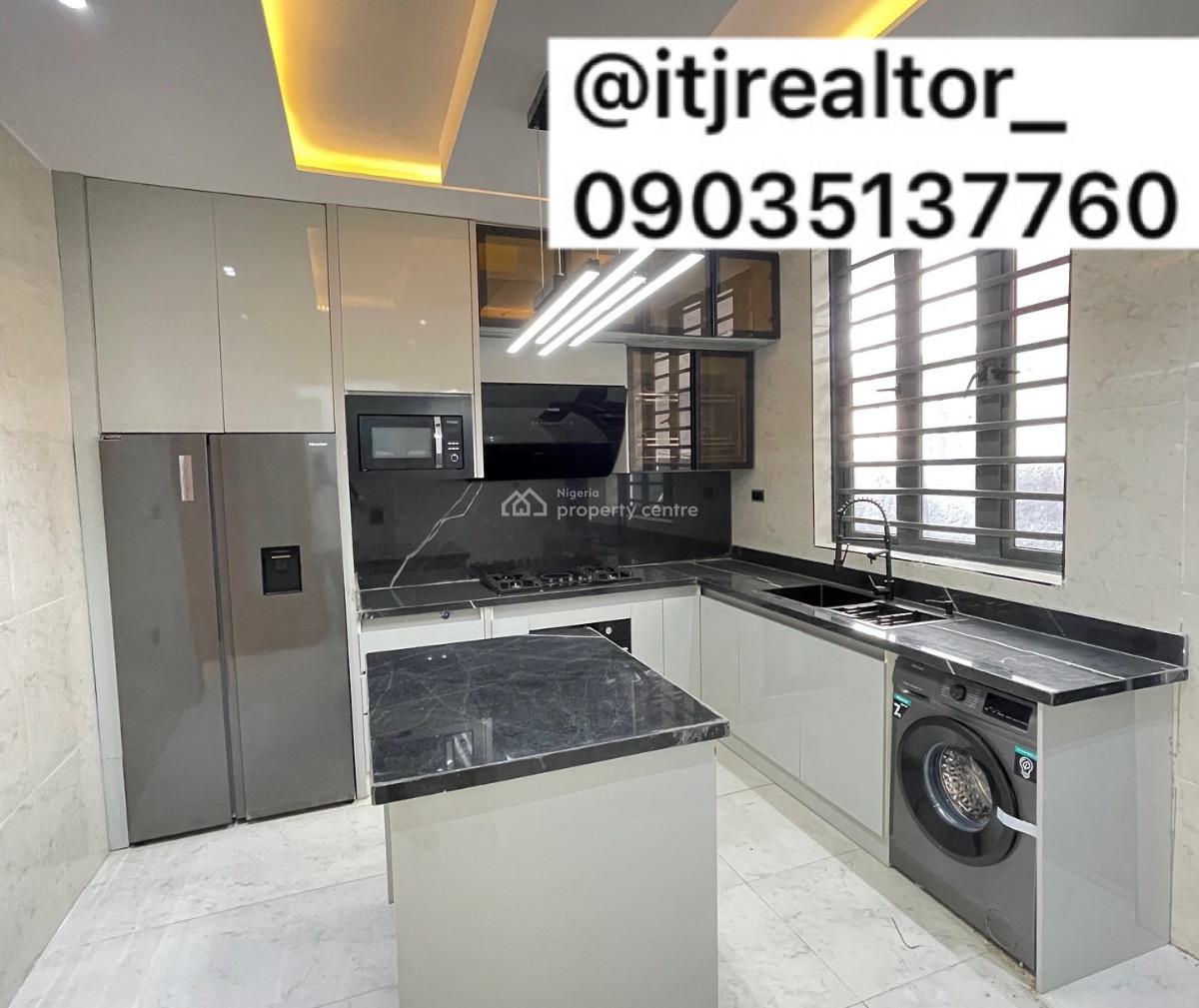 Lovely 5 Bedroom Detached Duplex with Bq, Lekki Phase 1, Lekki, Lagos, Detached Duplex for Sale