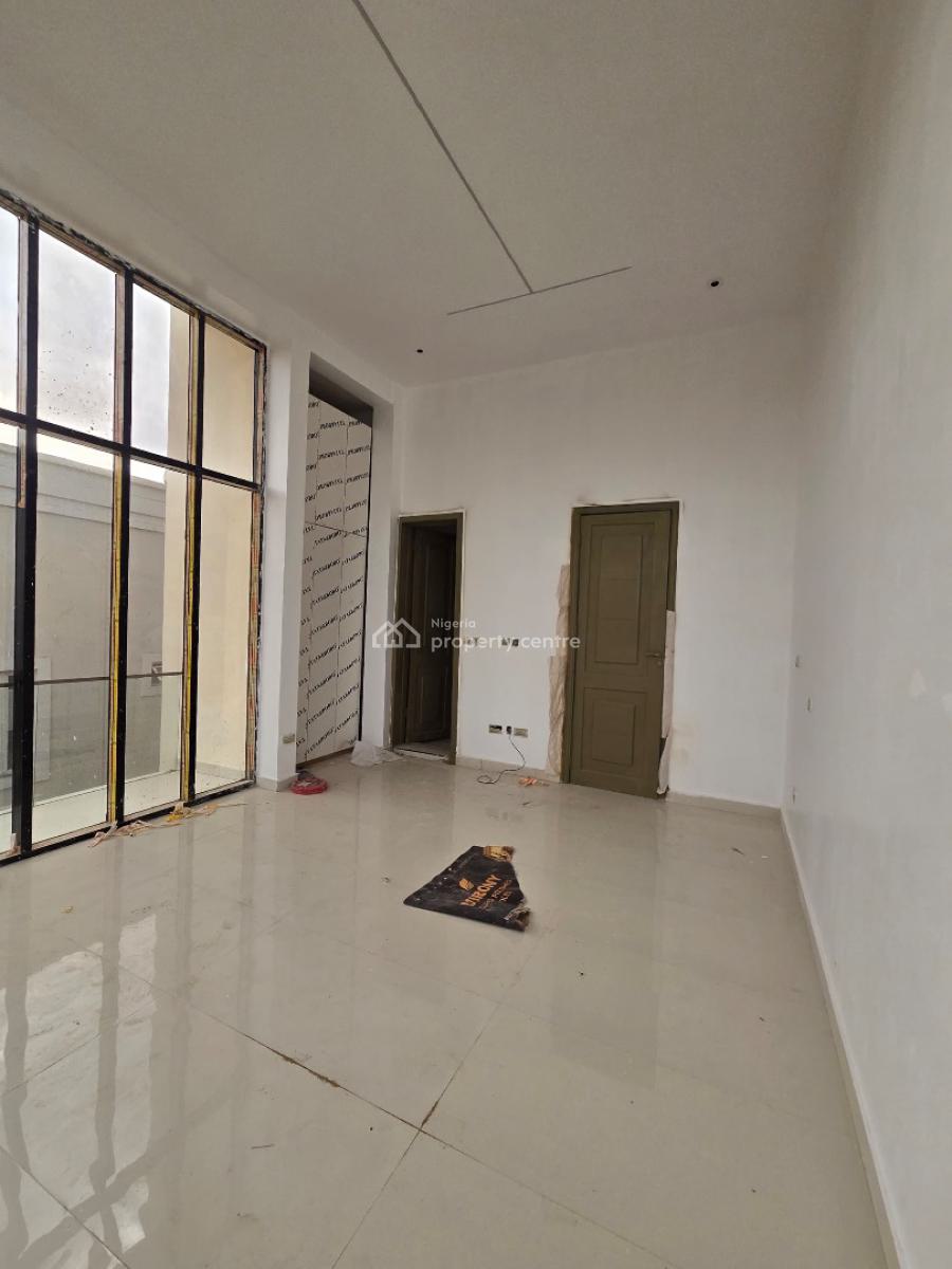 Luxury 3 Bedroom Apartment with Gym, Swimming Pool and Elevator., Lekki Phase 1, Lekki, Lagos, Flat / Apartment for Sale