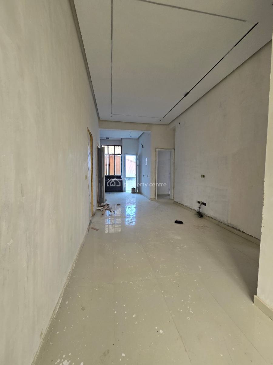 Luxury 3 Bedroom Apartment with Gym, Swimming Pool and Elevator., Lekki Phase 1, Lekki, Lagos, Flat / Apartment for Sale