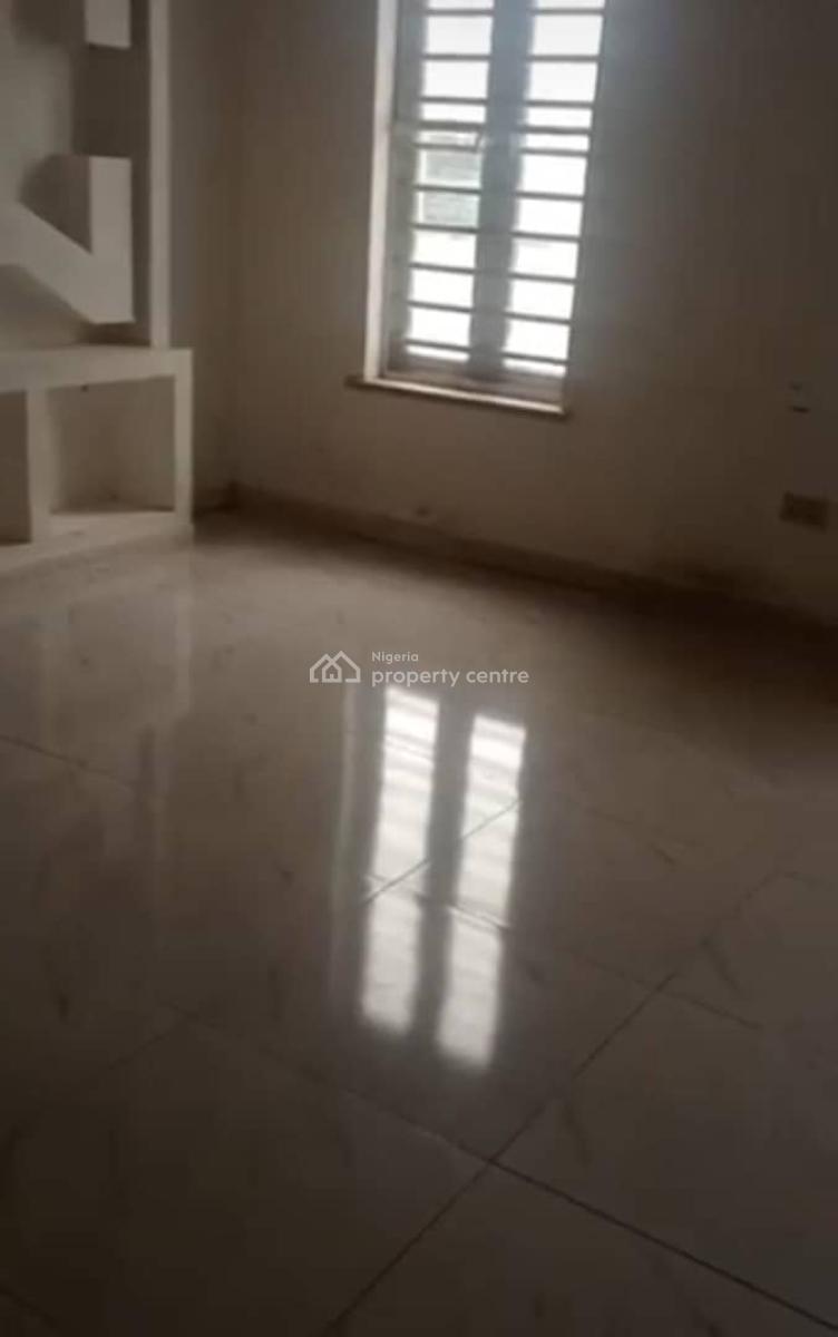 a Spacious Studio Apartment, Close to Lekki Epe Expressway By Orchid Hotel Road, Lekki, Lagos, Flat / Apartment for Rent